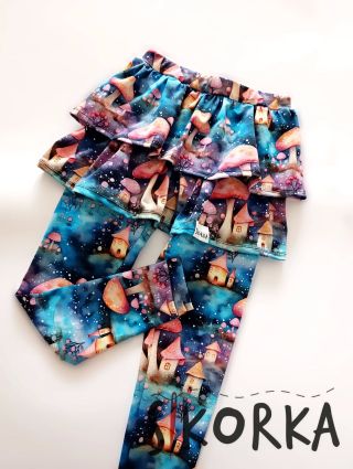 Houbičky a jedny přenádherné sukničkové legínky. 😍 Vzoru mám ještě hoodně, kdyby se někomu zalíbil i na něco jiného, jako...