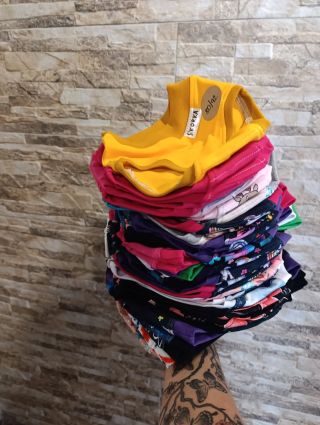 Miláčci,❤️ s Miriamku jsme vám u toho marodění hodili na e-shop veselé kalhotky ve všech velikostech tj. 80-146. 😍 Kdo na...