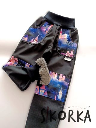 Softshellové kalhoty s beránkem a úžasné zámky. 🥰 #bysikorka #handmadesiti #handmade #madebylove #mamatrideti #mamasije...